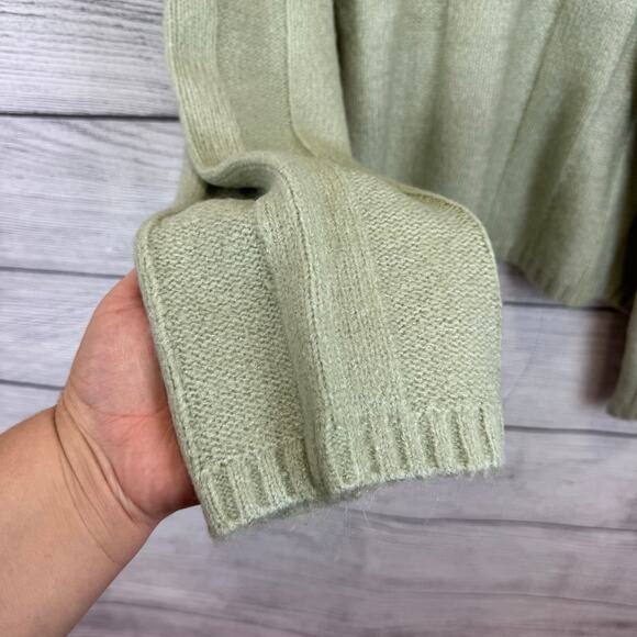 Elodie Women's Sage Green Wide Ribbed Knit Crewneck Sweater Size Large - Picture 3 of 7